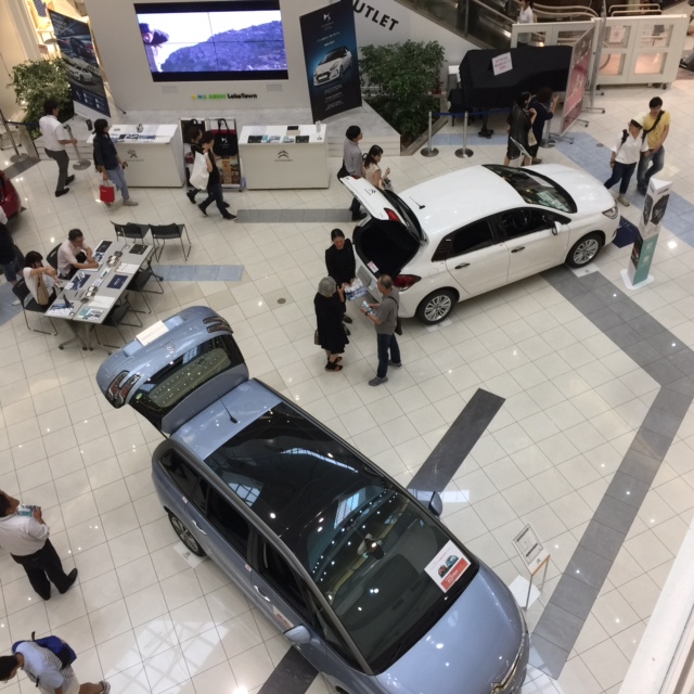 越谷イオンレイクタウン出張展示会1日目