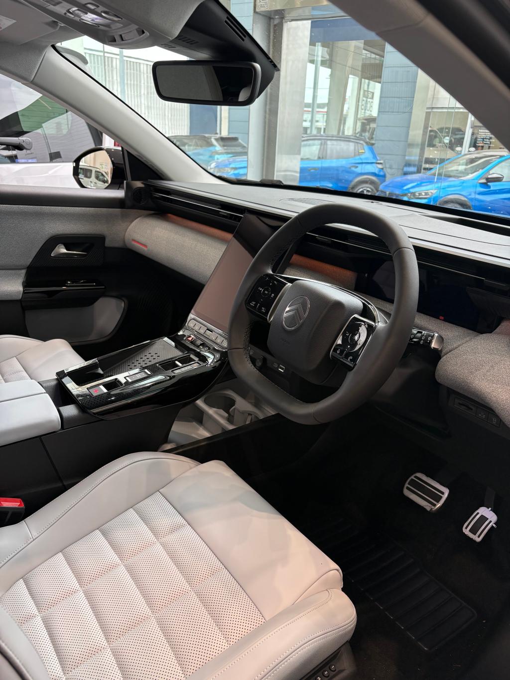 NEW C5 AIRCROSSって本当にすごい！